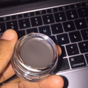 ABH dip brow in ebony